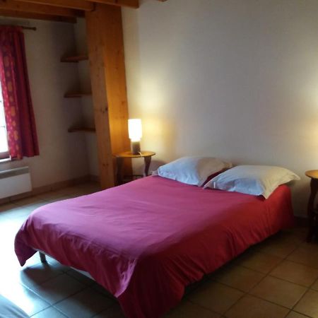 Le Domaine Du Cellier Bed and Breakfast Sézanne Buitenkant foto